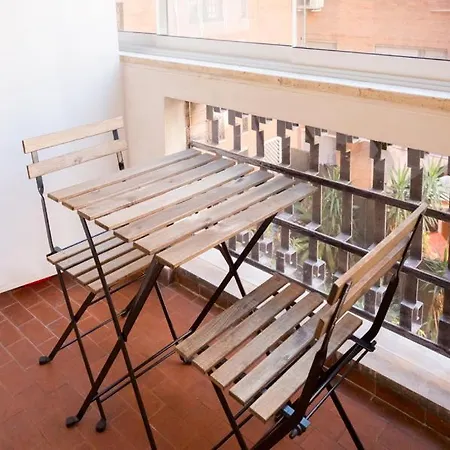 Roomapartment *